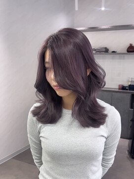 トーン(tone) ラベンダーブラウン×くびれミディアムレイヤーカット