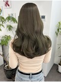 オリーブベージュ×レイヤーカット