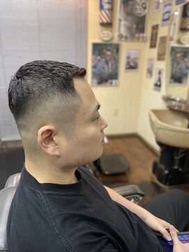 バーバーサトウ(BARBER SATO) 濡れパン　フェザーアップ