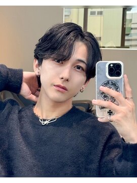 アイトーキョー 名古屋栄(AI TOKYO) フェザーパーマ/フェザーショート/センターパート/名古屋/栄