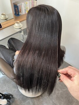 ア ドリームアップスタジオ レストアール(A DREAM UP STUDIO restR) 艶ヘアー