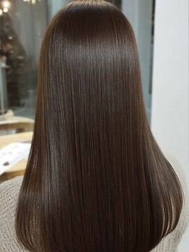 ミー 岡崎(mii) 髪質改善ストレート