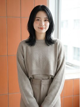 ヘアーサロン 6(hair salon) やりすぎず、個性をだして。ひと味違うウルフレイヤー