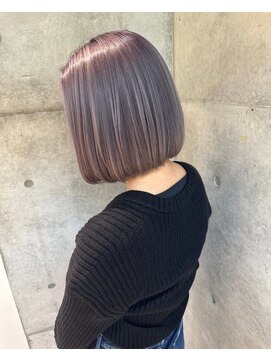 ロンドルピナス 小倉(Lond Lupinus) ミディアムレイヤーカット/似合わせカット/大人ガーリー/20代