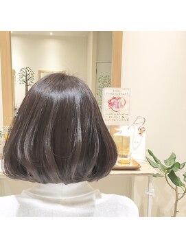 ナノハナ 鹿沼で唯一本格ヘッドスパが出来る美容室　シンプルボブ