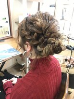 ロカット サロン(Roquat Salon)&nbsp;カジュアルゆるアップアレンジ【ヘアアレンジ　立川/立川南/袴】