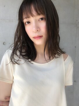 リアン(LieN) 〈LieN〉透明感/セピアグレージュ