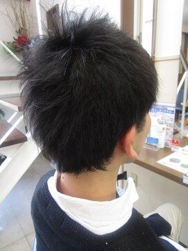 コアフィールフィス(COIFFURE fils) 【見附・今町】サイド刈り上げ×束感ショート