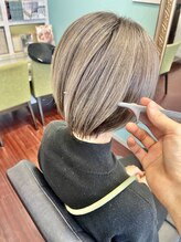 ヘアメイク ユーユ(Hair make U YU) アッシュベージュ