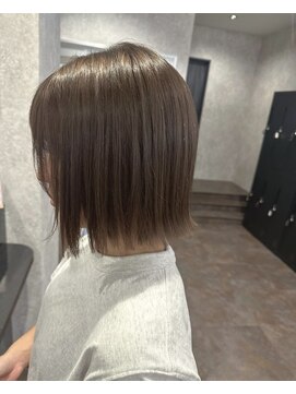 スーク 宜野湾店(suuk) ミルクティーグレージュ