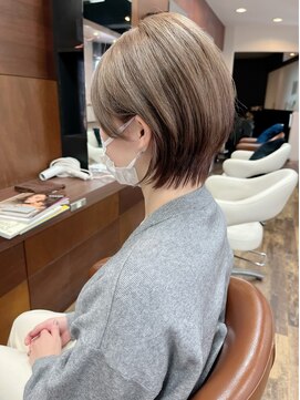 スリー(Th:ree) 大人可愛い20代30代40代くびれショート◎