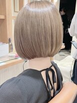 ネオリーブ クタ 町田店(Neolive kuta)&nbsp;ミルクティーベージュ【町田】　小顔/オリーブグレー