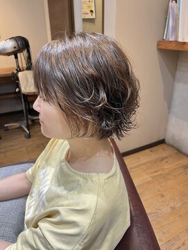 ココカラヘアー ニコ(cococara hair nico) ショートボブ / ショートパーマ / ベージュカラー