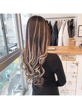 メルシー 福岡天神店(Merci) カラー+エクステ[エクステ/シールエクステ/インナーエクステ]