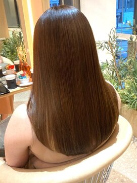 グリッター 仙台中央店(GRITTERs) 縮毛矯正 サラツヤヘアオリーブベージュ ストレート