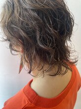 オトモラフィ(OTOMO Laughy) ミディアムウルフ