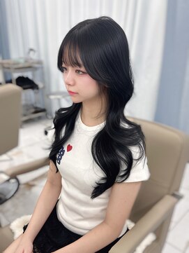 キティー(kiti) 低めレイヤーカット×コリアンブラック