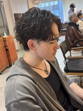 キャンバス バイ ネオリーブ 横浜西口(Canvas by neo.) 横浜★メンズシャドウフェザーパーマ