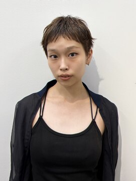 クラン エン バイ ヘッドライト 二子玉川店(clan en. by HEADLIGHT) ベリーショートオン眉二子玉川ピクシーショート