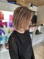 リエンス(RIENS)&nbsp;【RIENS】ベージュハイライトの大人ボブ