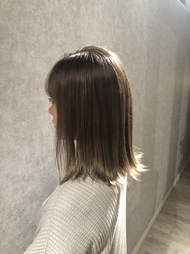 シキ(C key) 外ハネボブ