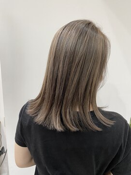 ヘアワン(HAIR One) ［HAIR  One木下］ワンブリーチ×透明感グレージュ♪