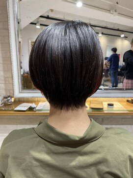 ネオリーブ チッタ 阿佐ヶ谷店(Neolive citta) 簡単スタイリング☆丸みショート×イヤリングピンク