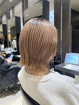 ジャパン ホンテン(JAPAN HONTEN) 切りっぱなしボブ ライトピンクベージュ