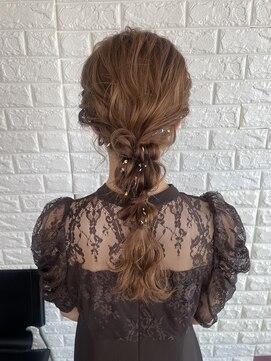 アメジスト(amethyst) 結婚式式・二次会☆あみおろし/ロング/お洒落/ミディアム/個性的