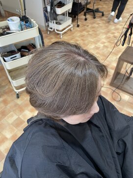 アイニ 河内小阪店(aini) 白髪ぼかし白髪染めベージュグレージュハイライト304050