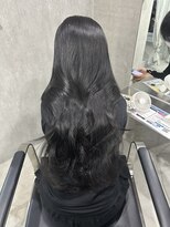 ラック(LUCK)&nbsp;レイヤーぱっつん前髪ステップボーンカットシルキー船橋/韓国