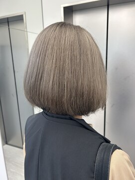 ビューナゴヤ 名駅(VIEW NAGOYA) 前髪/イメチェン/こなれミディ/ブリーチ/ミルクティーグレージュ