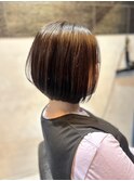 つややかボブスタイル