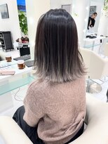 ソーホーニューヨーク ギンザ(SOHO NEW YORK GINZA)&nbsp;コントラストグレージュ裾カラー・バレイヤージュ