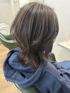 サロンドアンアリー(Salon de an Ally) ミディアムレイヤー