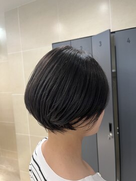 クララ ヒロシマ(CLALA Hiroshima) くびれショートボブ