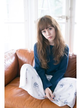 カリン (carin) ★carin川崎★