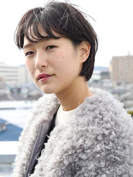 カテナ(CATENA) 伸ばしかけのショートボブ