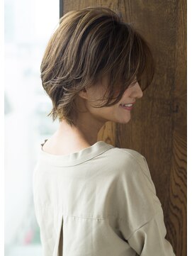 エル(LE) ヴェールウェーブブルージュアシメ似合わせカットショート