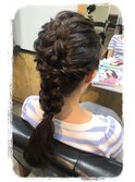 三つ編みアレンジ