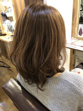 アグ ヘアー パルス 清水駅前店(Agu hair pulse) ナチュラルハイライトカラー