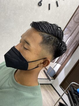 ユナイテッドヘアー(UNITED HAIR) アシメフェード・バーバースタイル☆