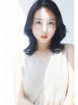 グランマッシュ(Granmash) 韓国風・大人のフェイスレイヤー・白髪ぼかし・髪質改善