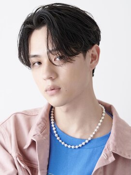 オーシャントーキョーオーバー 渋谷(OCEAN TOKYO OVER) 波巻き束感ショートツーブロックマッシュアップバングコンマヘア