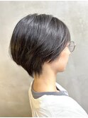 ショートボブ