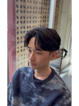 スティミュラス(Stimulus) ニュアンスパーマフェザーパーマカルマパーマ滝沢大貴