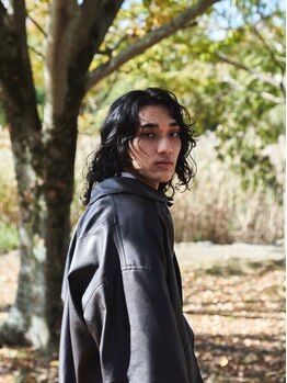 アルボス(arbos)の写真/【初めてのメンズパーマなら《 arbos 》へ】ツイスト、スパイラルもお任せ☆男前度をUPさせる最旬スタイル!