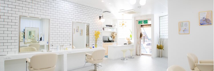 ロマーリ(LOMARLIE)のサロンヘッダー