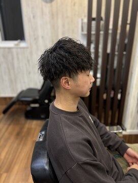 ライズヘアー(RISE HAIR) ツイストパーマ