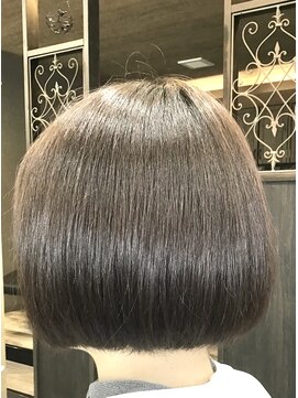 リアンヘアー フラット(Lien hair flat) ミニボブ